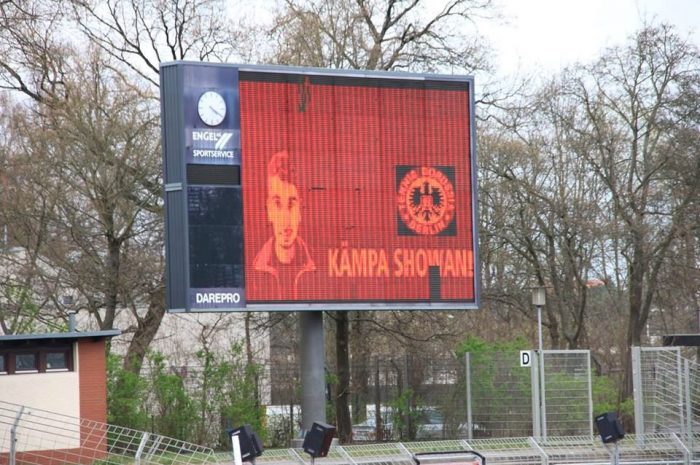 KÄMPA SHOWAN – Unterstützung im Stadion bei St. Pauli und TeBe